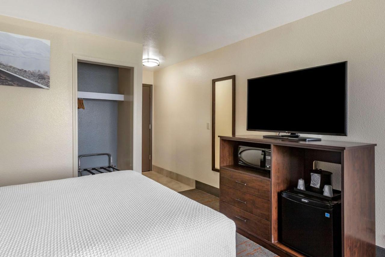 Best Western Sunridge Inn & Conference Center Baker City Bagian luar foto