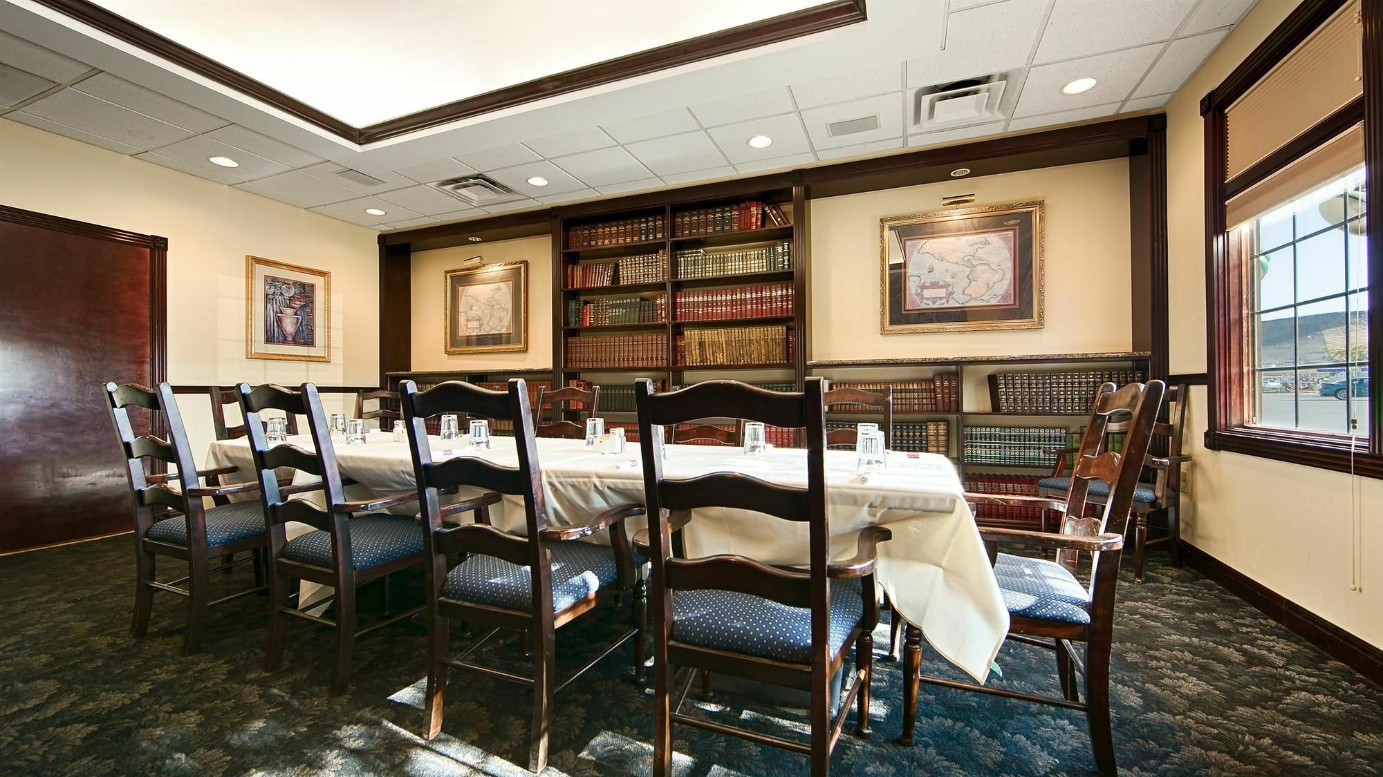 Best Western Sunridge Inn & Conference Center Baker City Bagian luar foto